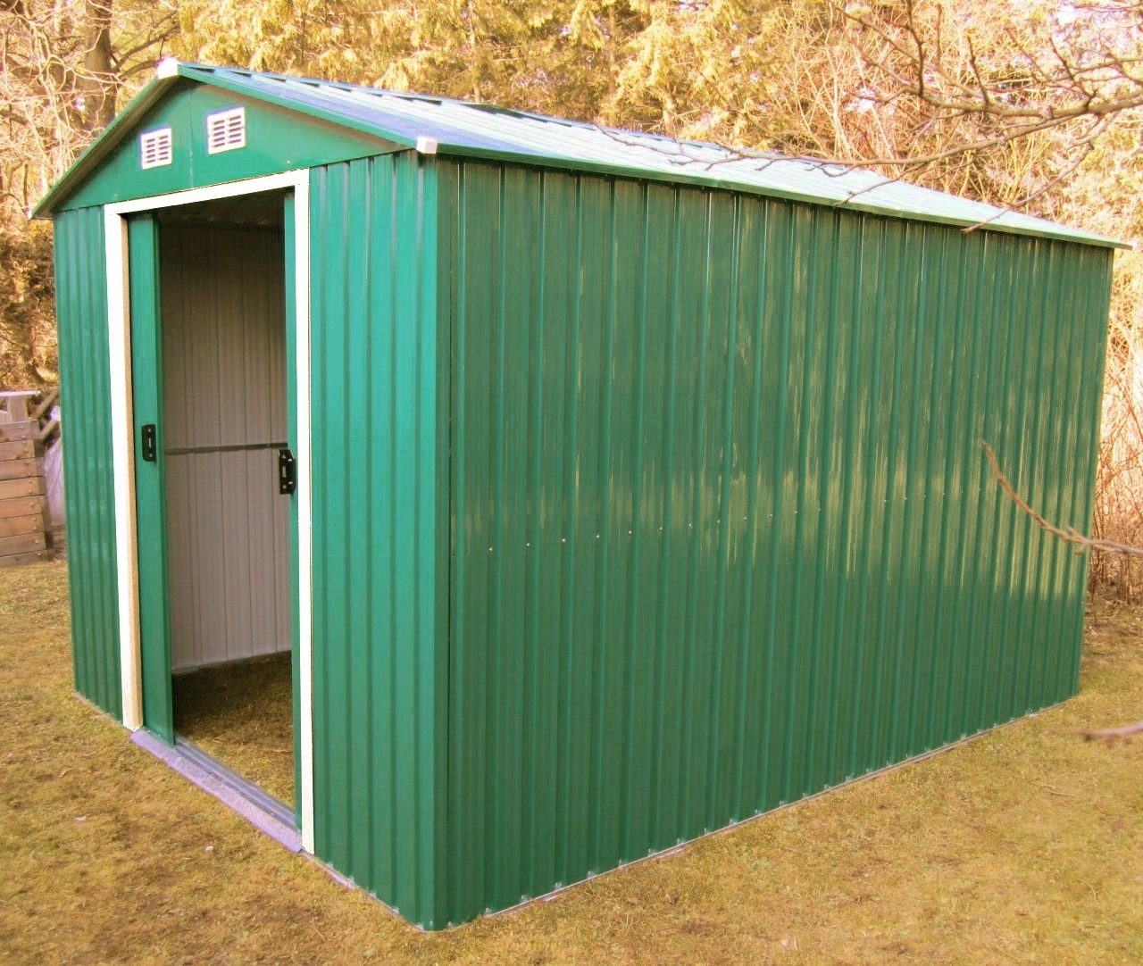 Gartenhaus Geräteschuppen 6,65m² aus verzinktem Stahlblech ...